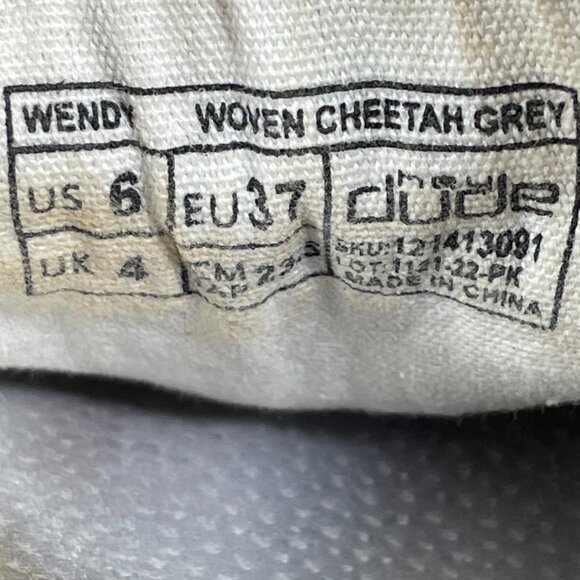 Hey Dude Wendy Womens Size 6 Shoes Woven Cheetah Print Moc Toe Comfort Slip Ons - Picture 13 of 13